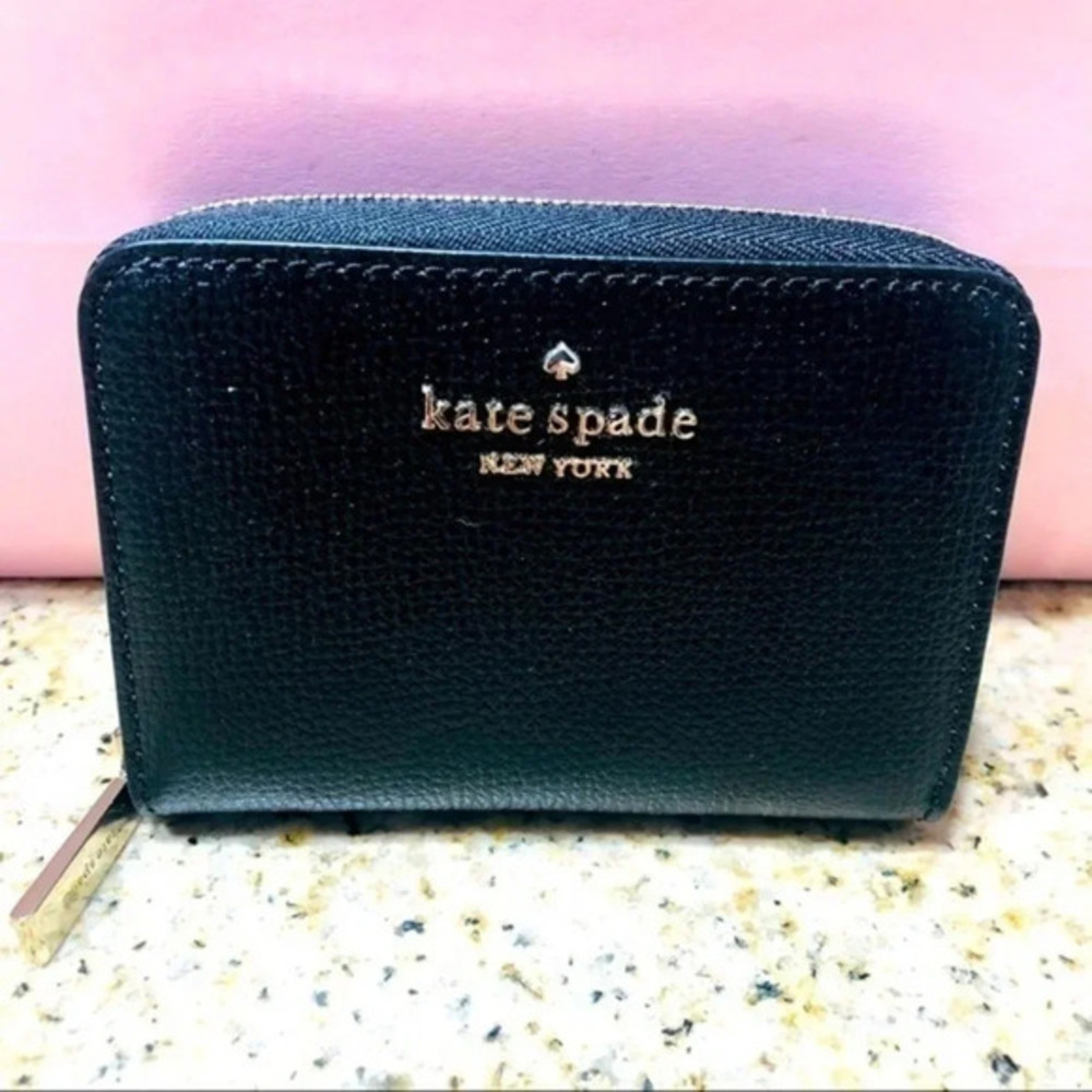 Kate Spade New York Black Refined Grain Leather Compact Zip Wallet Card Case NWT